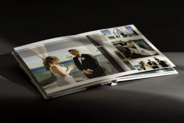Photo_Book_Printing1.webp